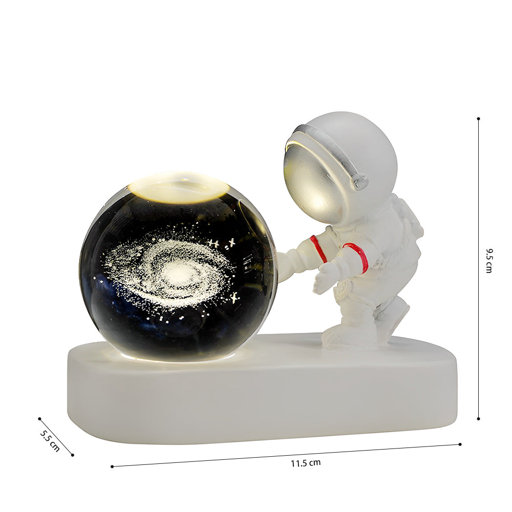 Astronaut 3D Crystal Ball Night Light for Home Décor - USB Plugged In_17